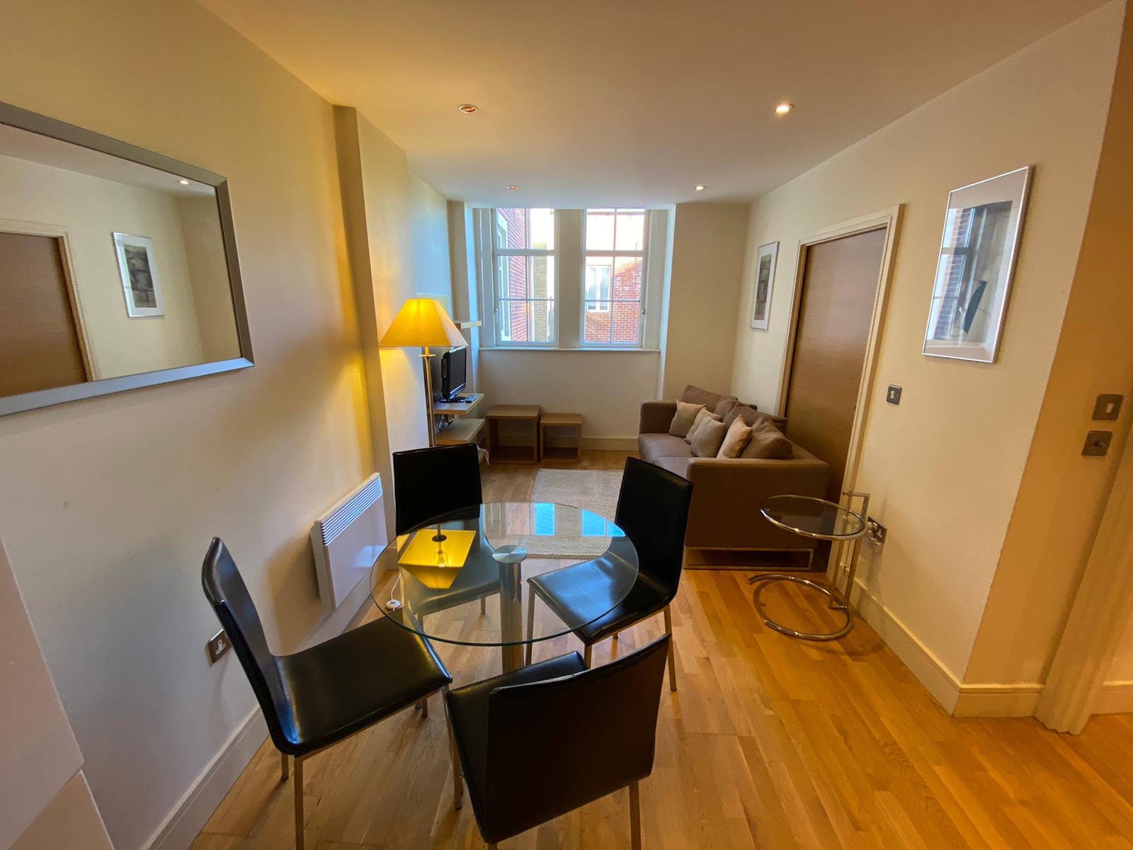 A 2 bedroom apartment of approx. 526sq.ft (49sq.m) available to rent in